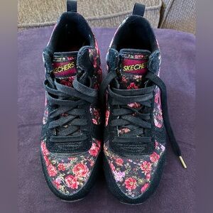 Skechers Black and Pink Floral Shoes